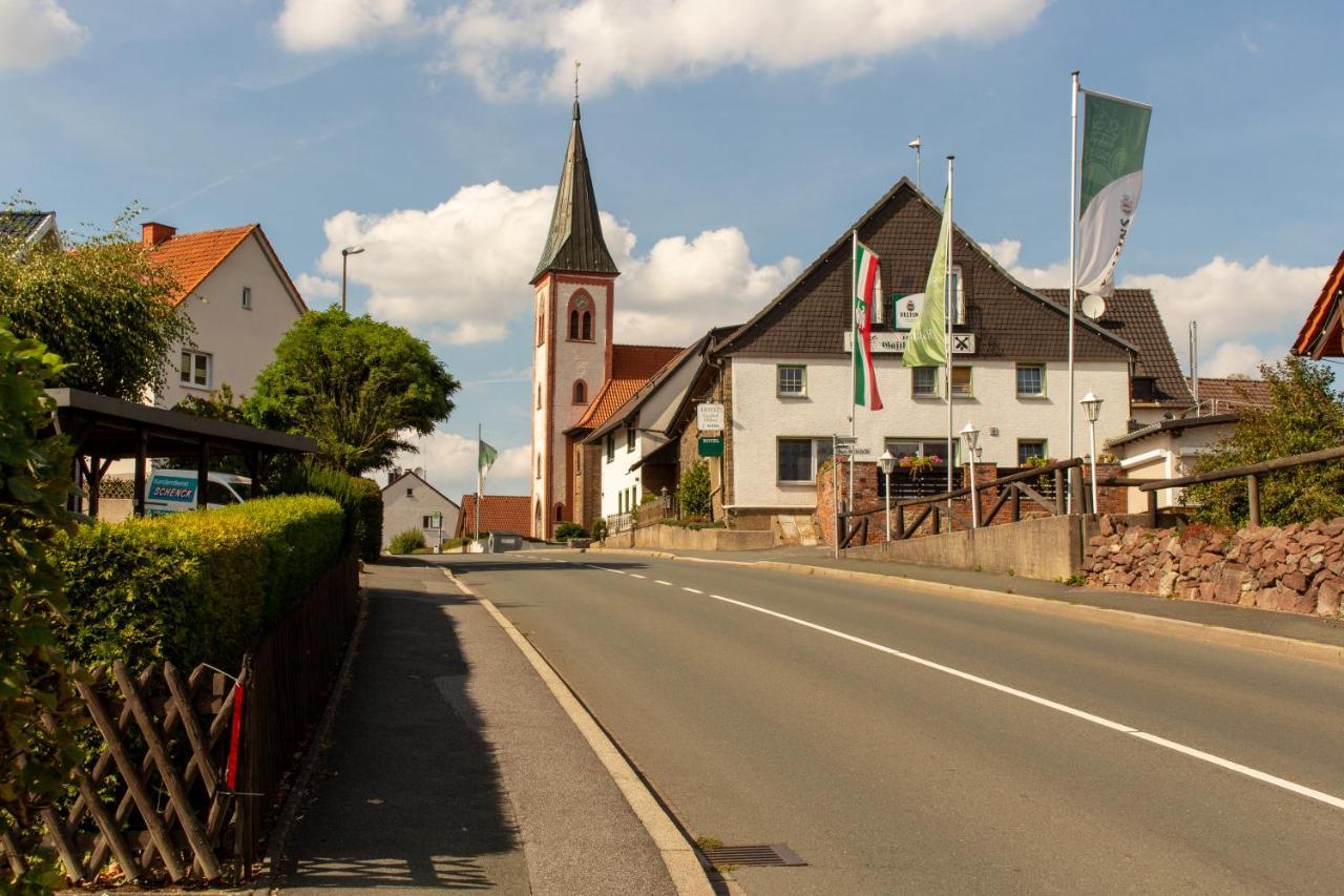 Hotel Landgasthof Hoelzer Frondenberg Exterior photo